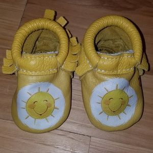 Carebear moccs
